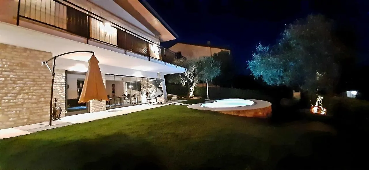 Villa Mimosa-Con Piscina E Vista Lago Brenzone sul Garda